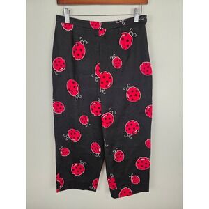 Briggs Vintage Women's Ladybug Cropped Pants Black Red Size 10 Casual Capri